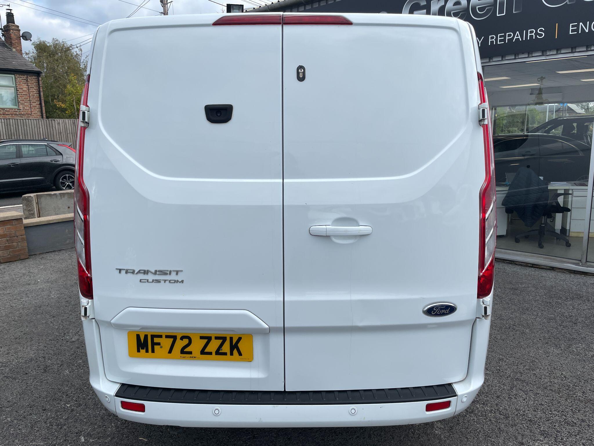 Ford Transit Custom - image 8